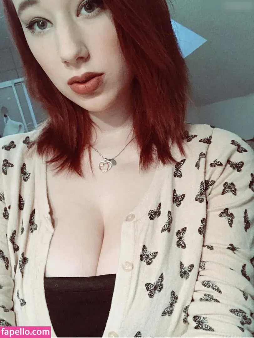 DDBella Onlyfans Photo Gallery 