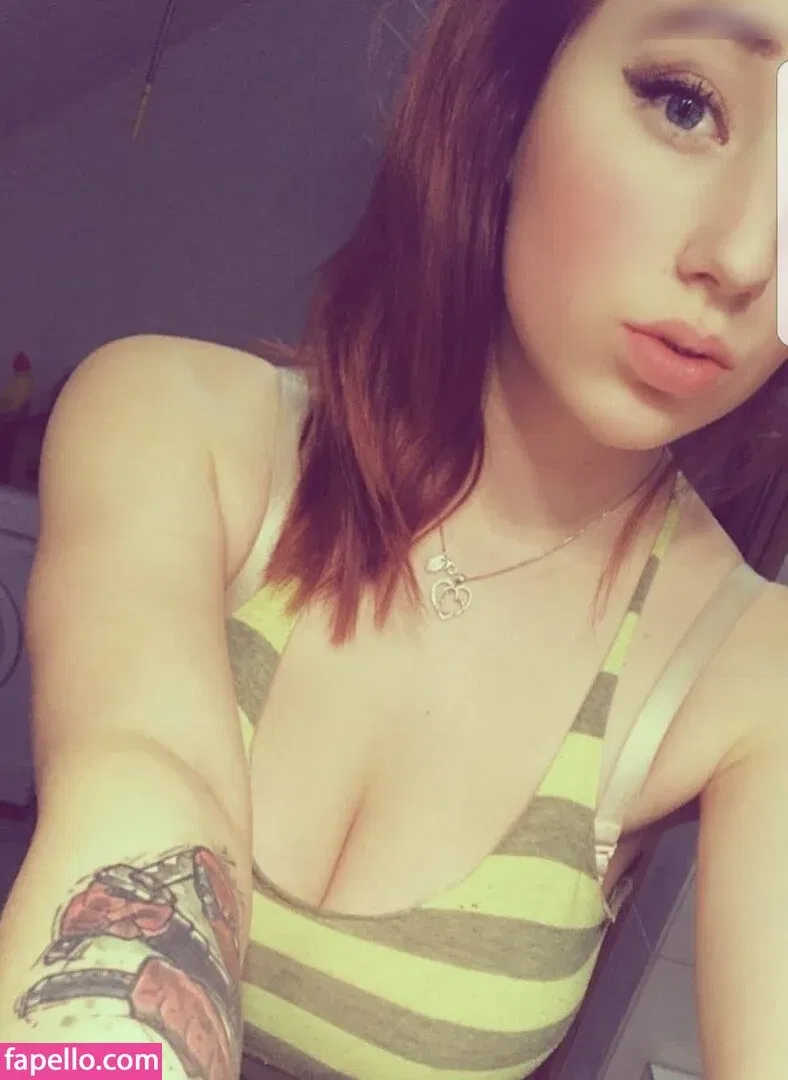 DDBella Onlyfans Photo Gallery 