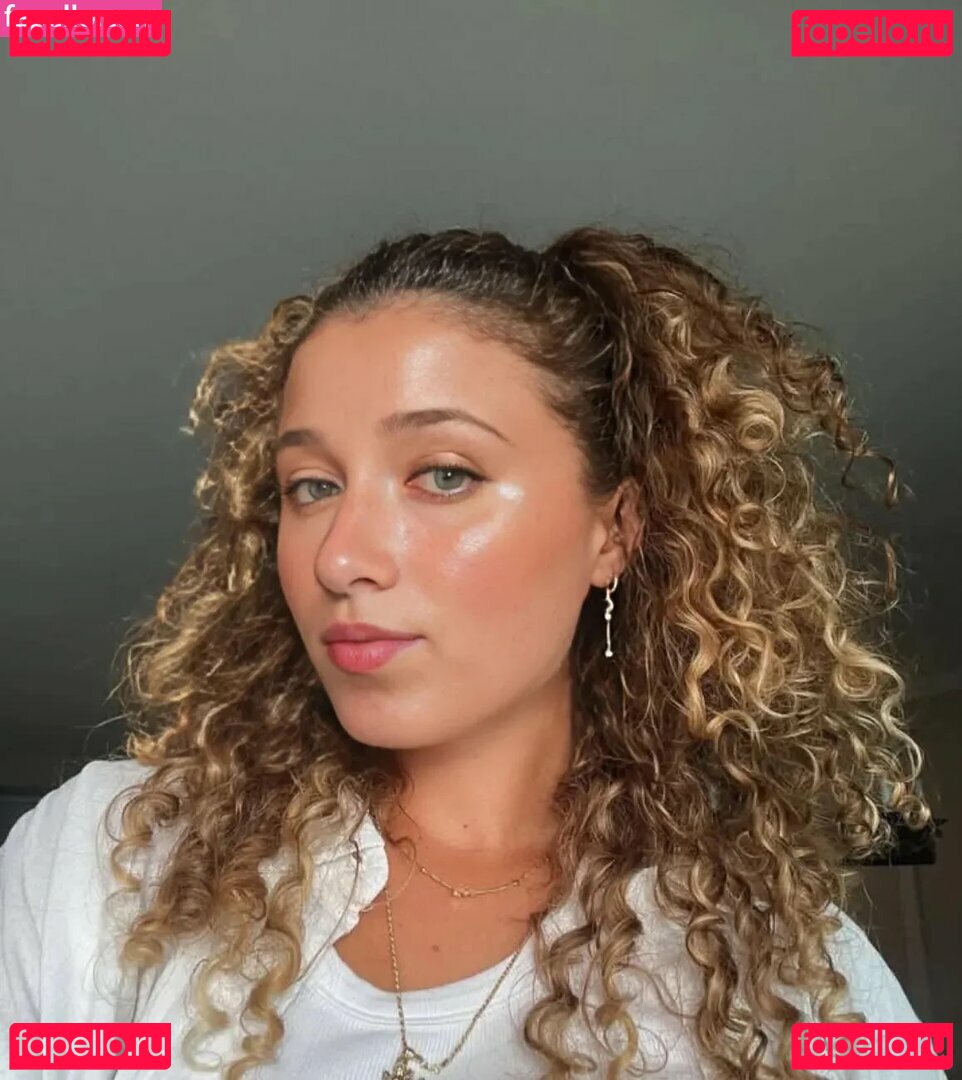 Lucia Maionchi Nude Onlyfans Photo 12
