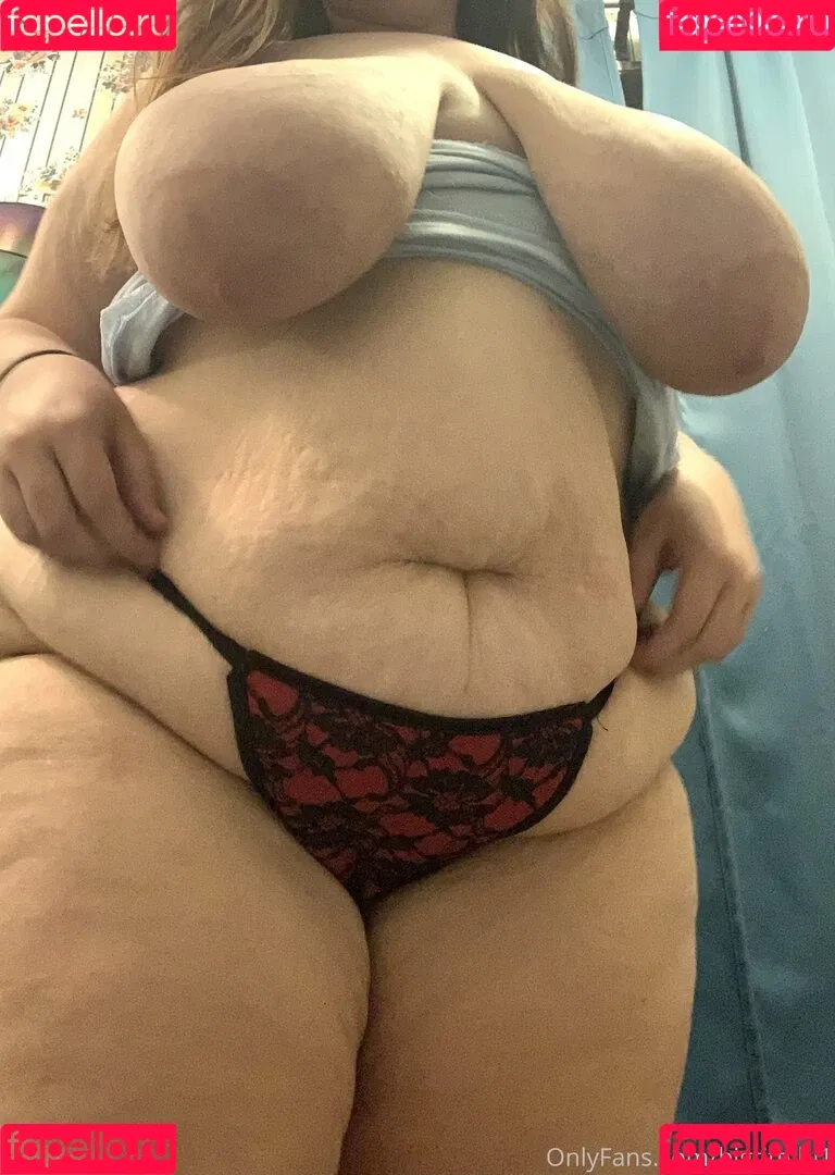 bigtittybi1 Onlyfans Photo Gallery 