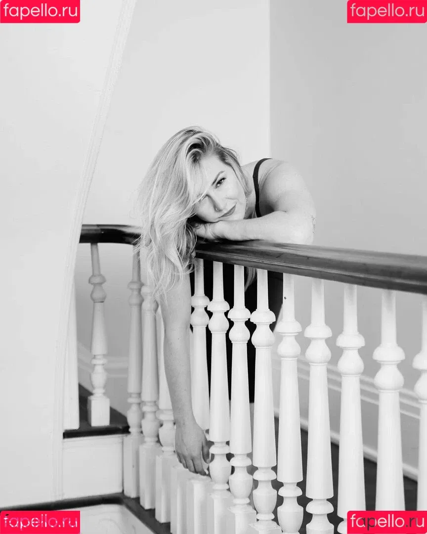 Renee Paquette Onlyfans Photo Gallery 