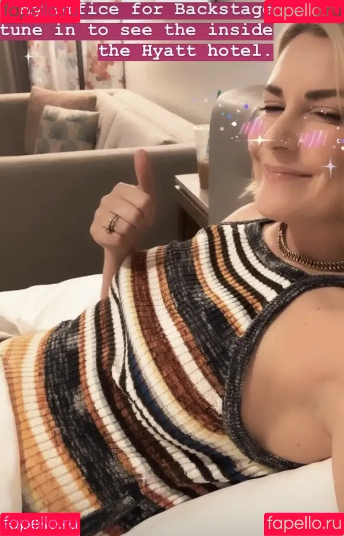 Renee Paquette Onlyfans Photo Gallery 