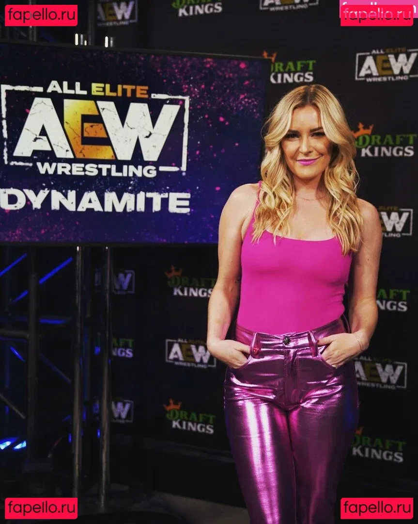 Renee Paquette Onlyfans Photo Gallery 