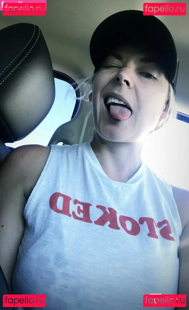 Renee Paquette Onlyfans Photo Gallery 