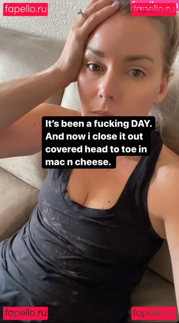 Renee Paquette Onlyfans Photo Gallery 