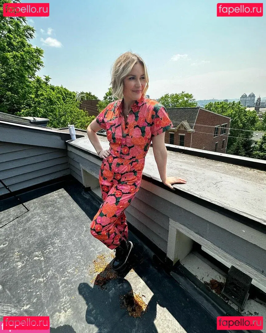 Renee Paquette Onlyfans Photo Gallery 