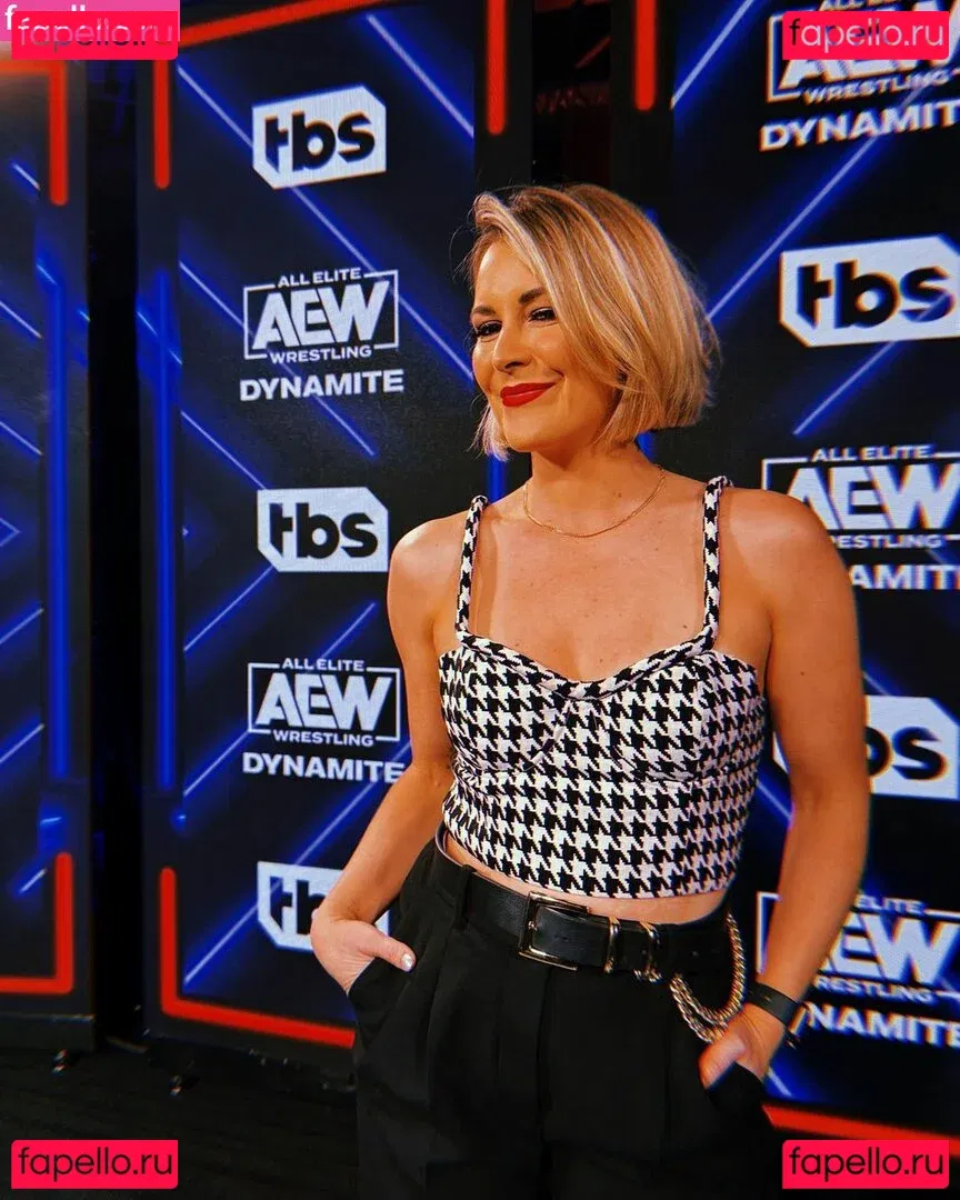 Renee Paquette Onlyfans Photo Gallery 