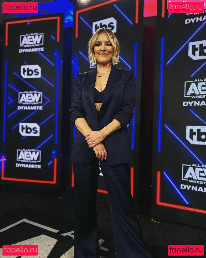 Renee Paquette Onlyfans Photo Gallery 