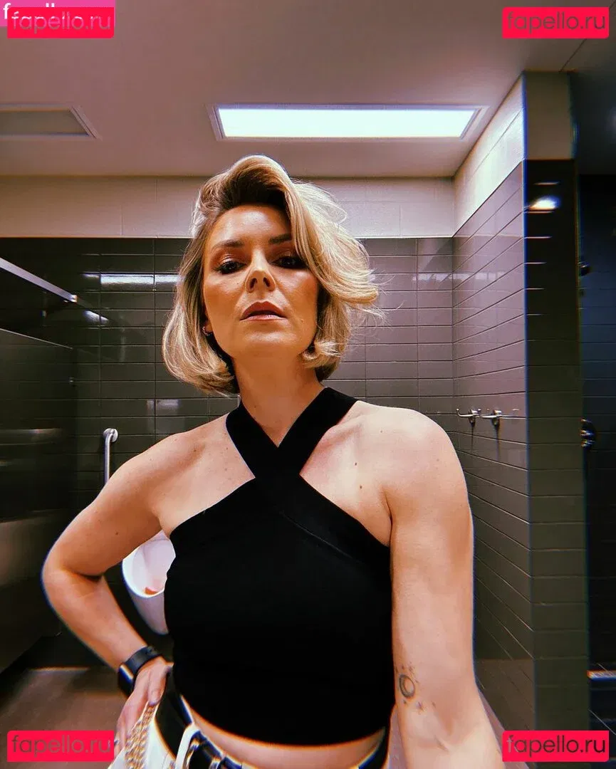 Renee Paquette Onlyfans Photo Gallery 