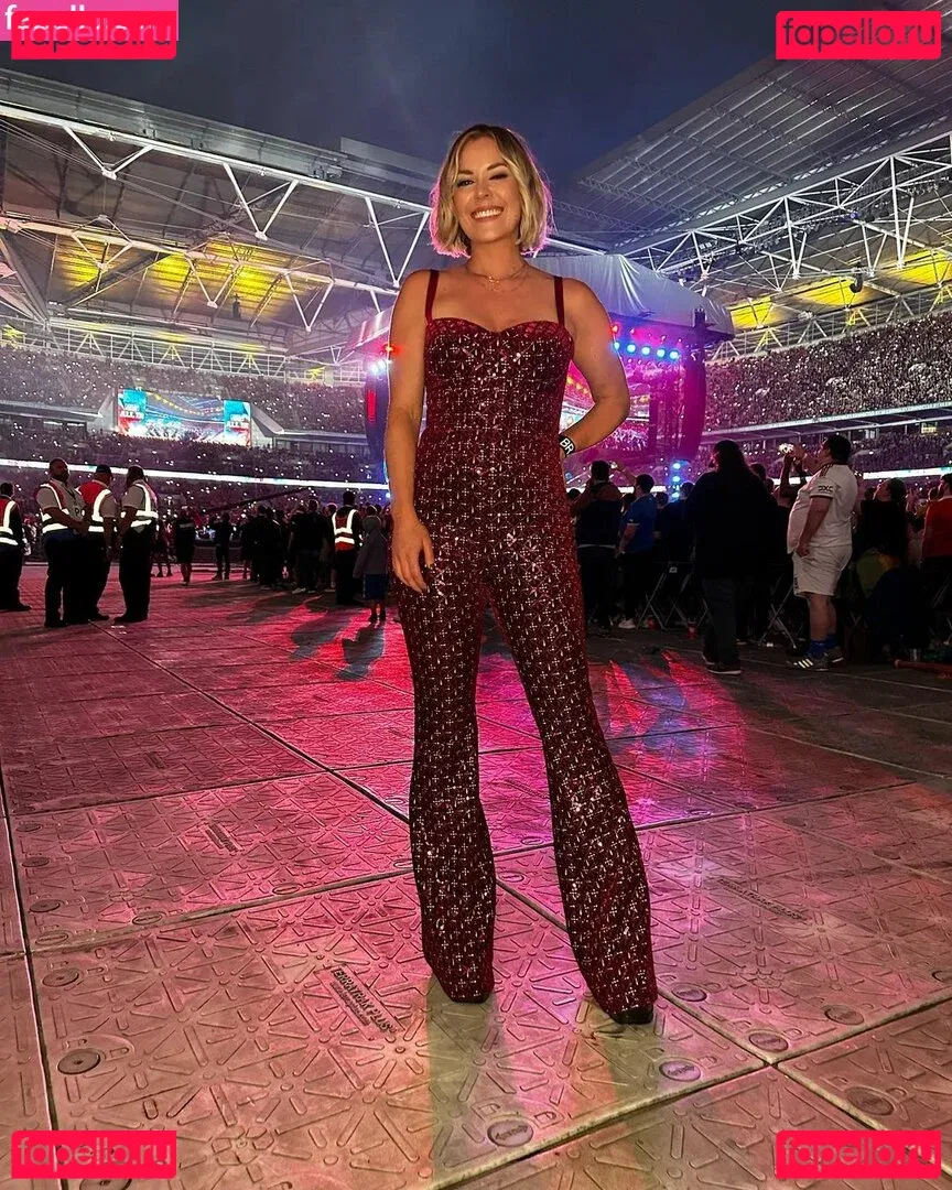 Renee Paquette Onlyfans Photo Gallery 