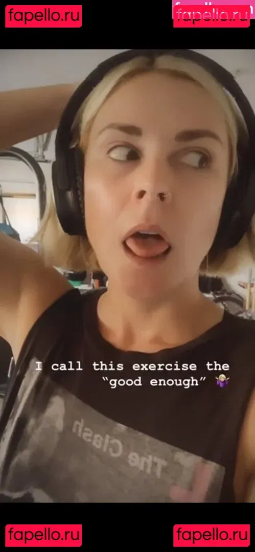 Renee Paquette Onlyfans Photo Gallery 