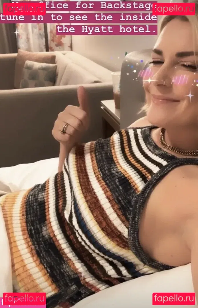 Renee Paquette Onlyfans Photo Gallery 