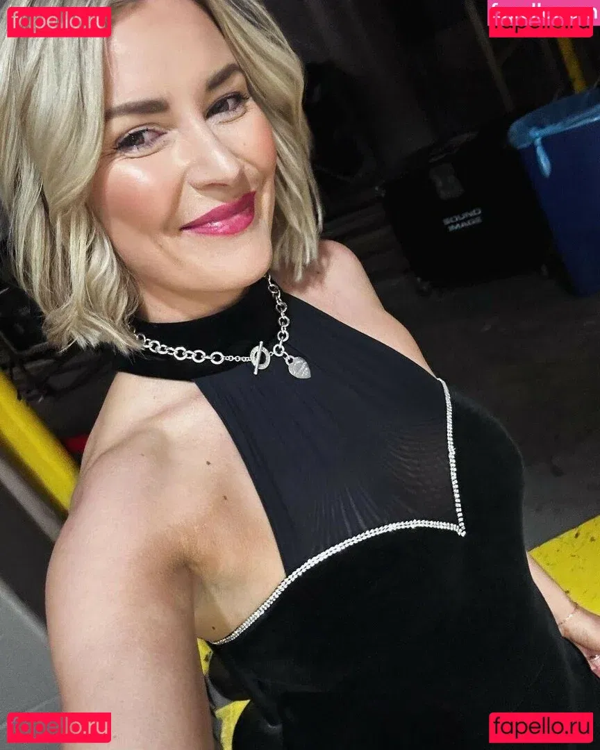 Renee Paquette Onlyfans Photo Gallery 