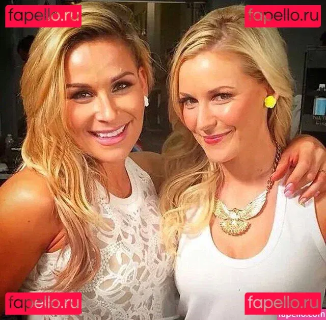 Renee Paquette Onlyfans Photo Gallery 