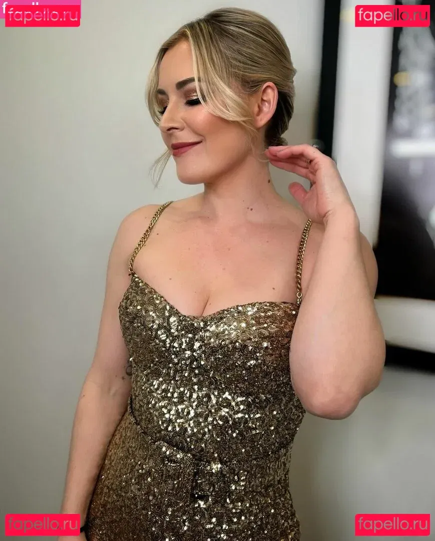 Renee Paquette Onlyfans Photo Gallery 