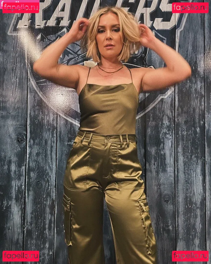 Renee Paquette Onlyfans Photo Gallery 