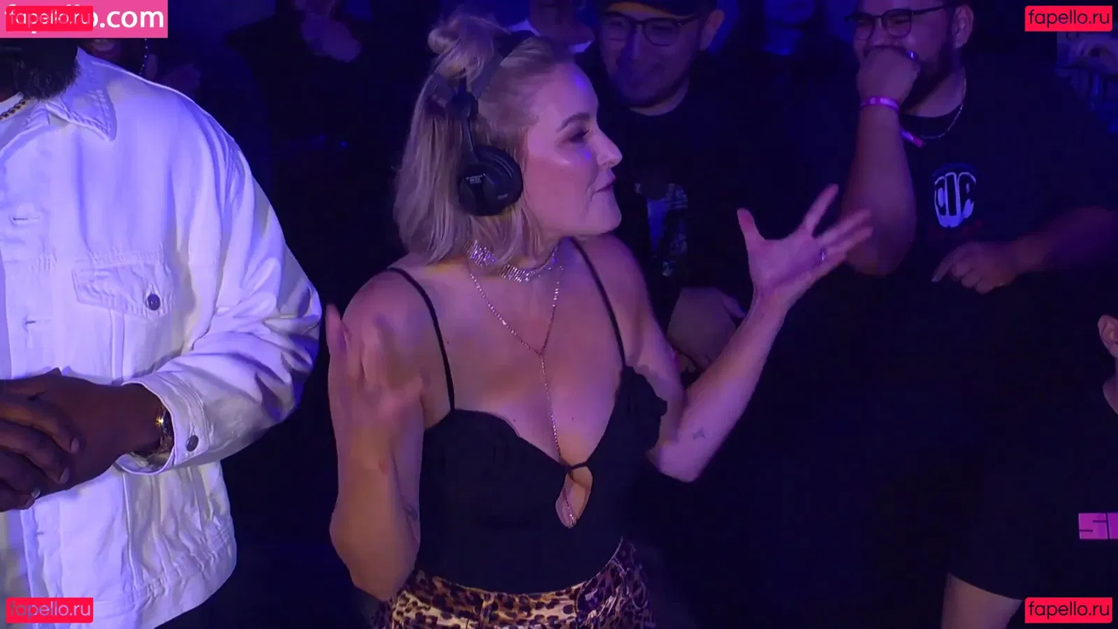 Renee Paquette Onlyfans Photo Gallery 