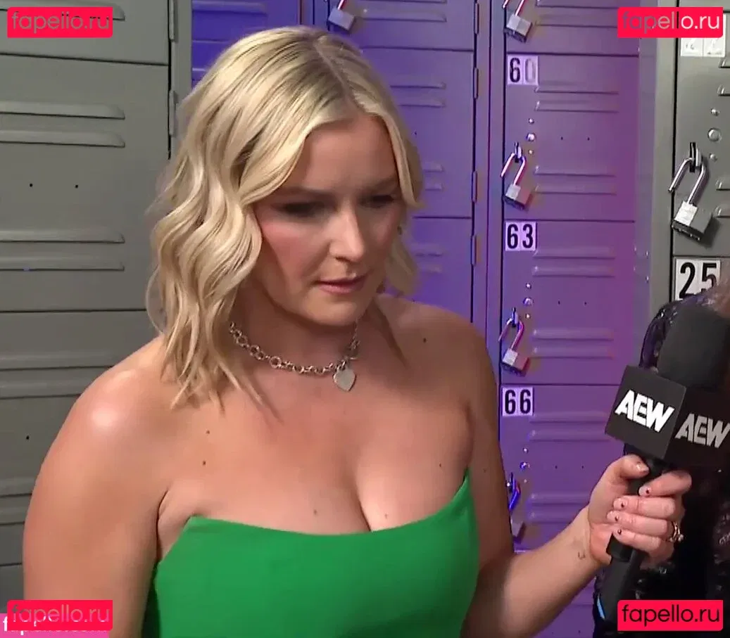 Renee Paquette Onlyfans Photo Gallery 