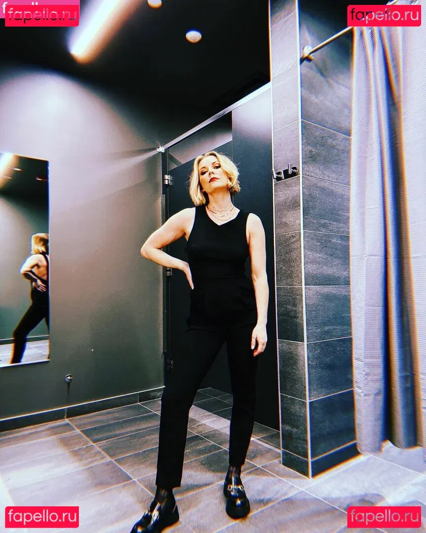 Renee Paquette Onlyfans Photo Gallery 