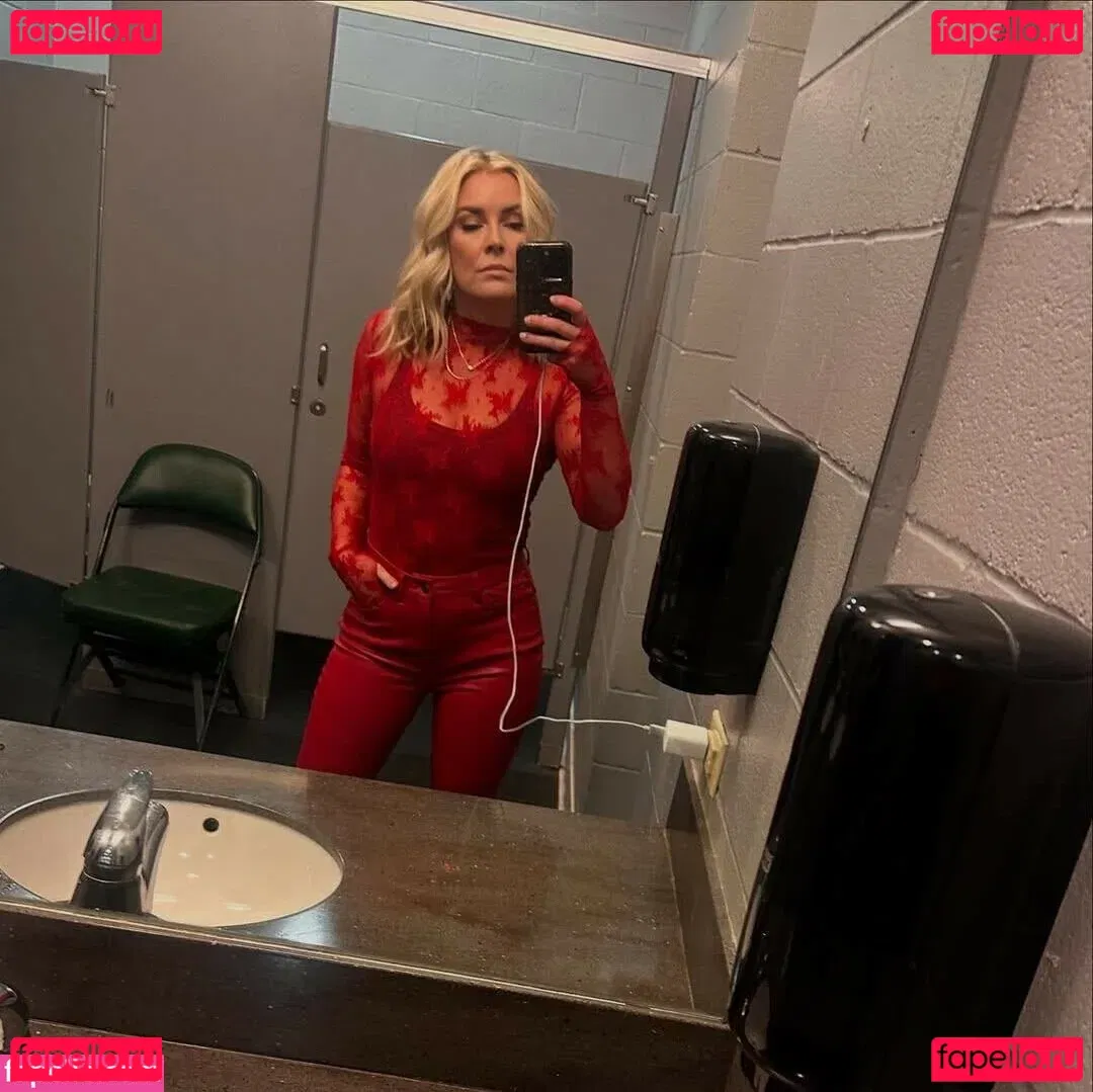 Renee Paquette Onlyfans Photo Gallery 