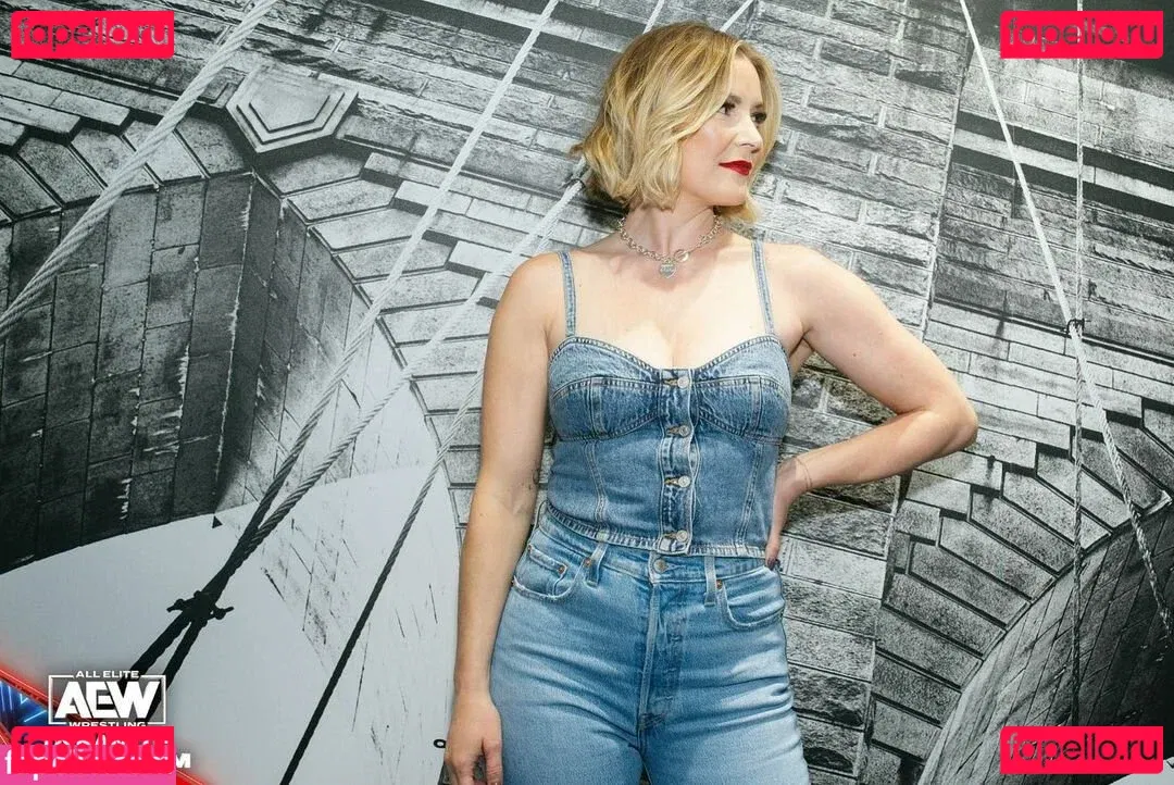 Renee Paquette Onlyfans Photo Gallery 