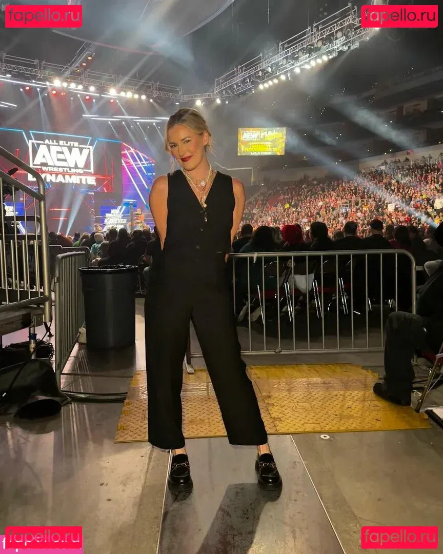 Renee Paquette Onlyfans Photo Gallery 