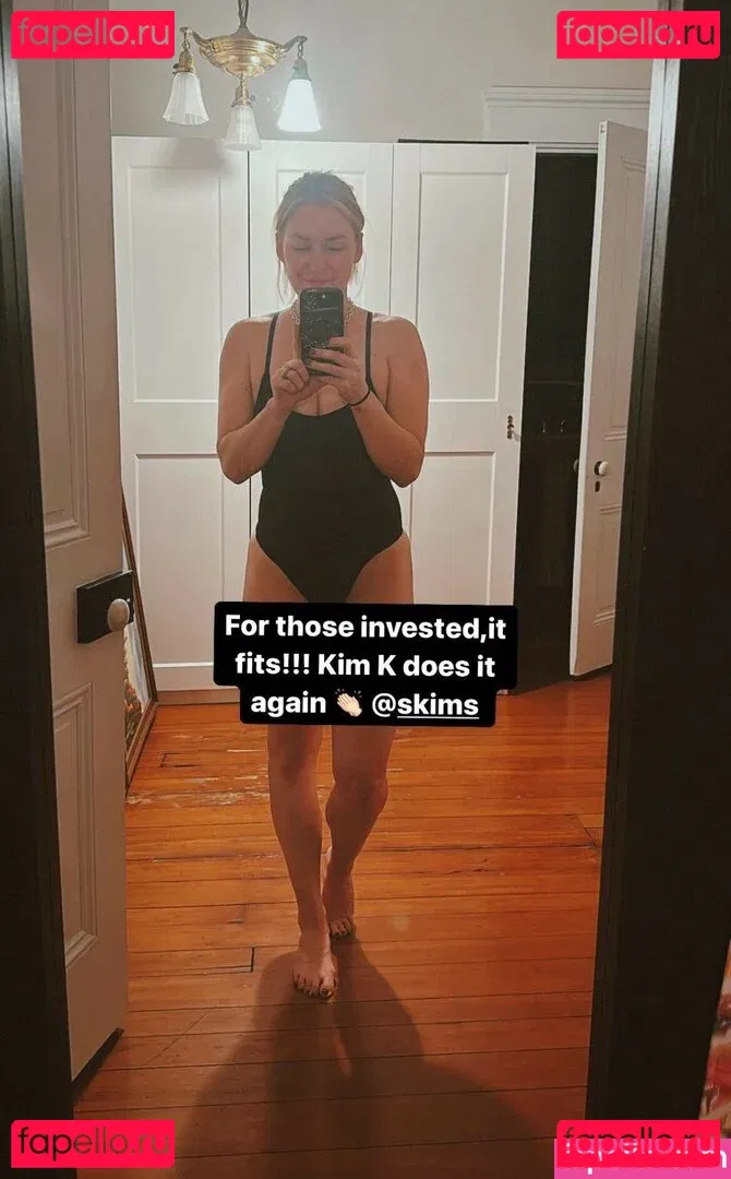 Renee Paquette Onlyfans Photo Gallery 