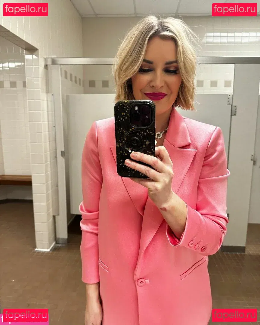 Renee Paquette Onlyfans Photo Gallery 