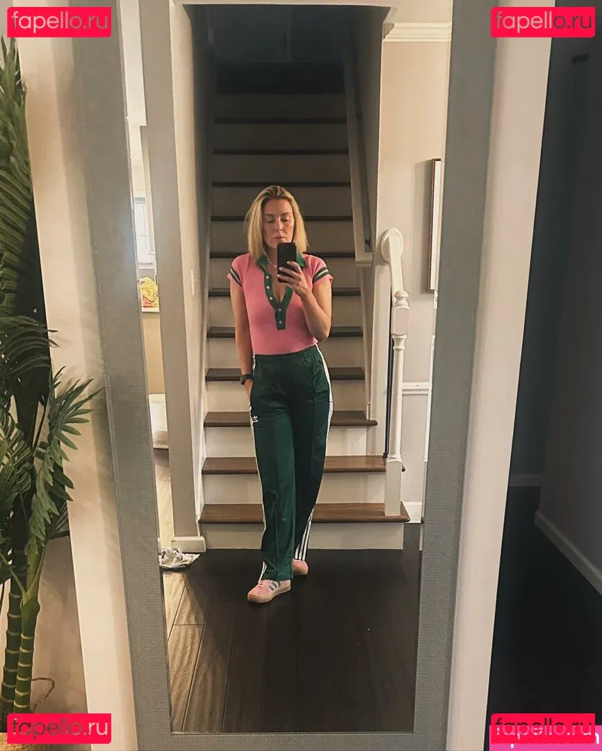 Renee Paquette Onlyfans Photo Gallery 