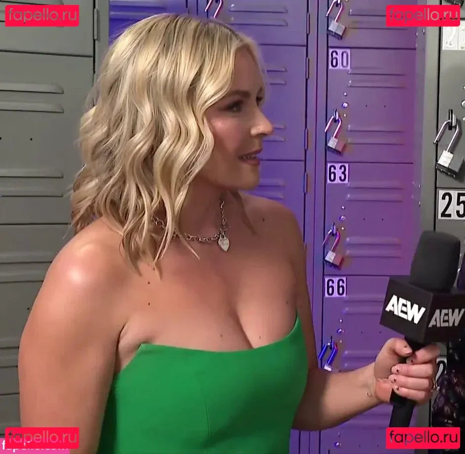 Renee Paquette Onlyfans Photo Gallery 