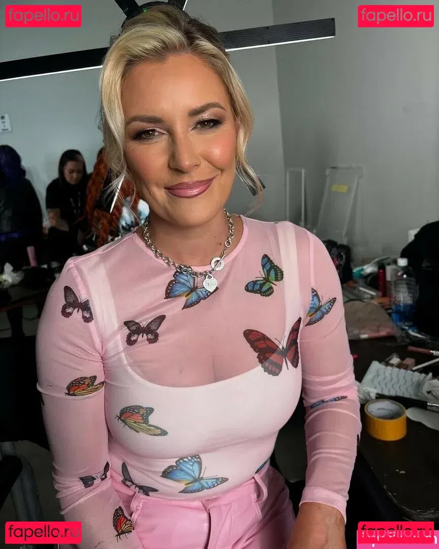 Renee Paquette Onlyfans Photo Gallery 