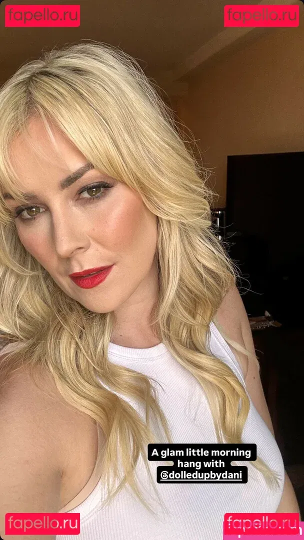 Renee Paquette Onlyfans Photo Gallery 