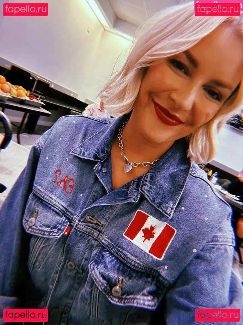 Renee Paquette Onlyfans Photo Gallery 