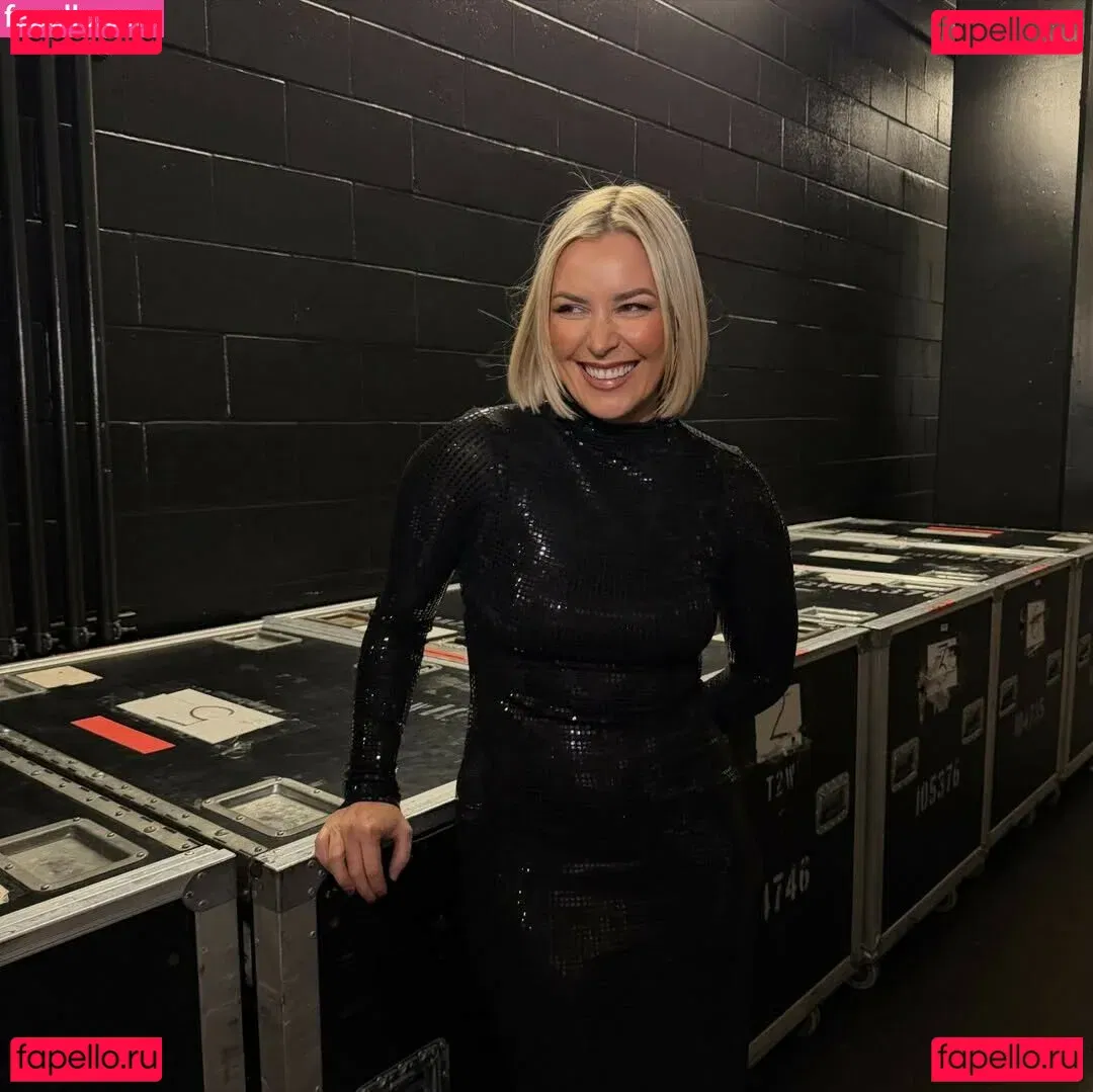 Renee Paquette Onlyfans Photo Gallery 