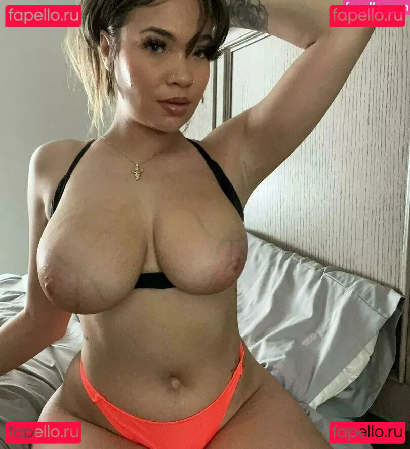 Cassidy Banks Onlyfans Photo Gallery 