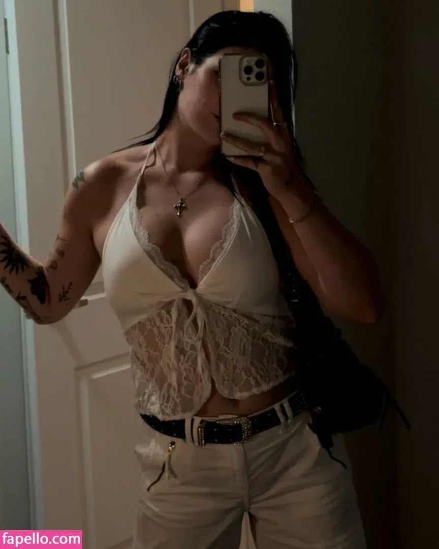 Hope Schwing Onlyfans Photo Gallery 