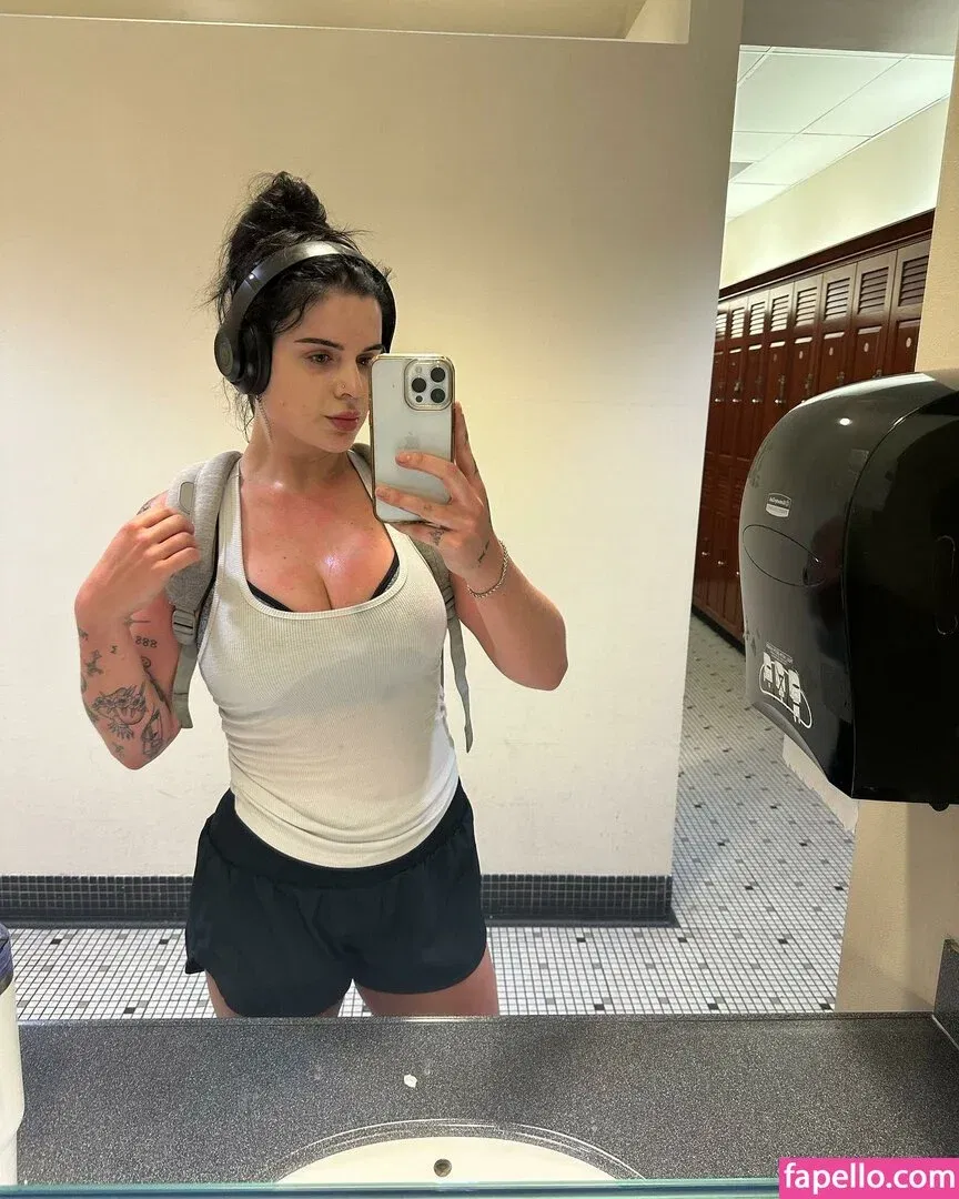 Hope Schwing Onlyfans Photo Gallery 