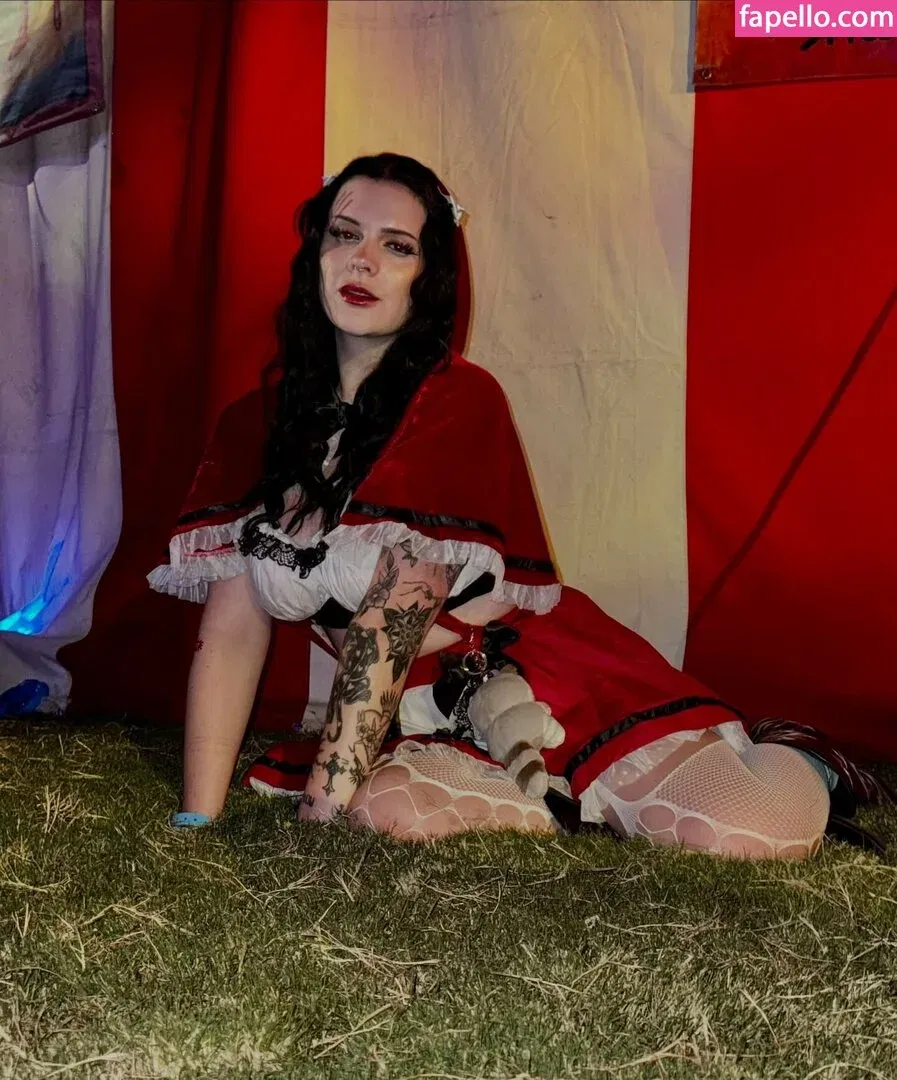 Hope Schwing Onlyfans Photo Gallery 