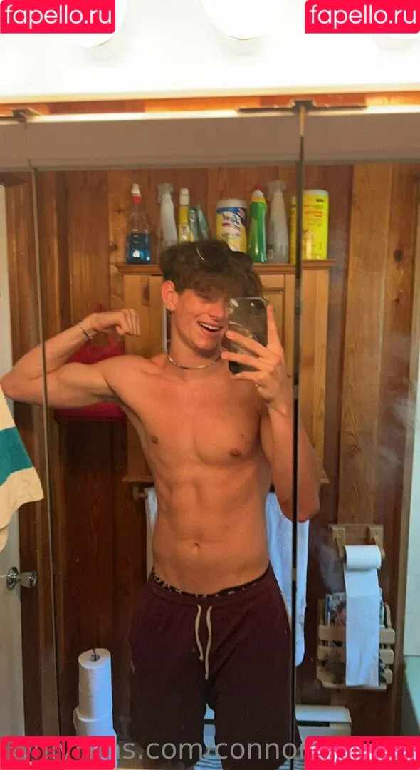 connor4woods Onlyfans Photo Gallery 