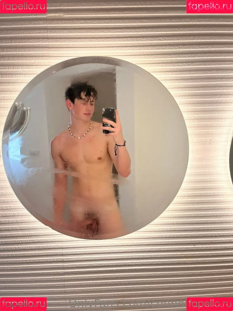 connor4woods Onlyfans Photo Gallery 