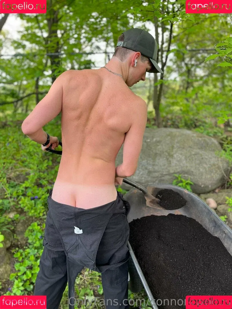 connor4woods Onlyfans Photo Gallery 