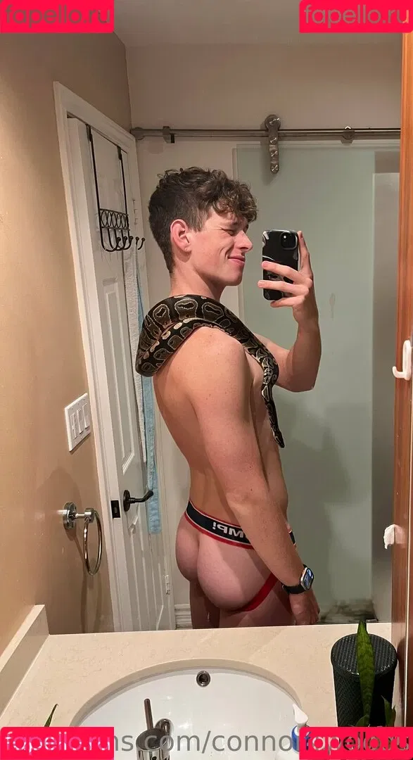 connor4woods Onlyfans Photo Gallery 