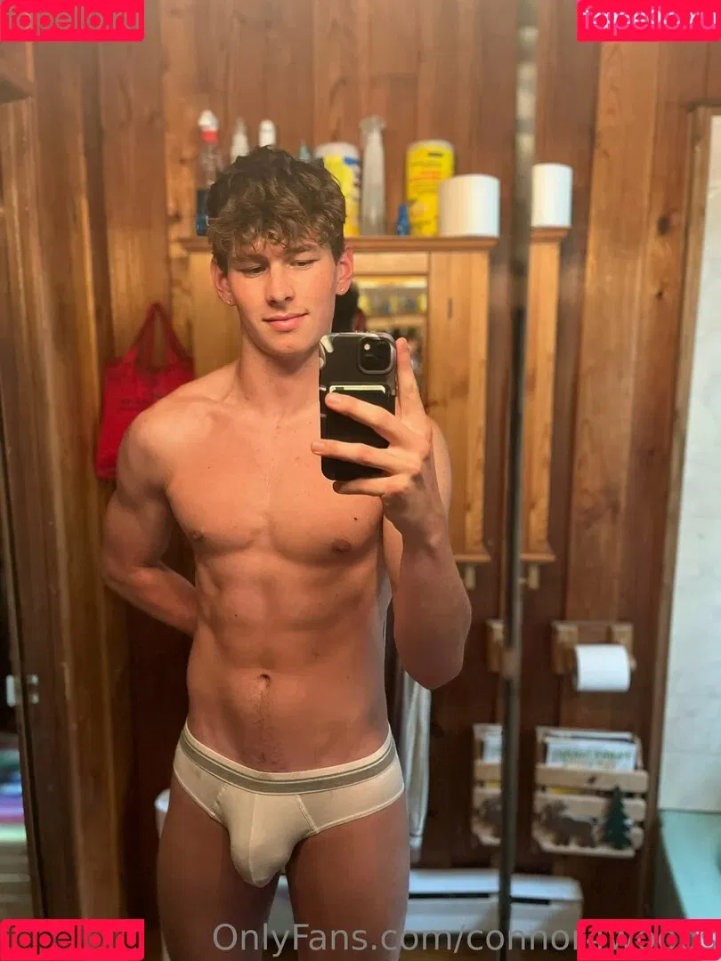 connor4woods Onlyfans Photo Gallery 