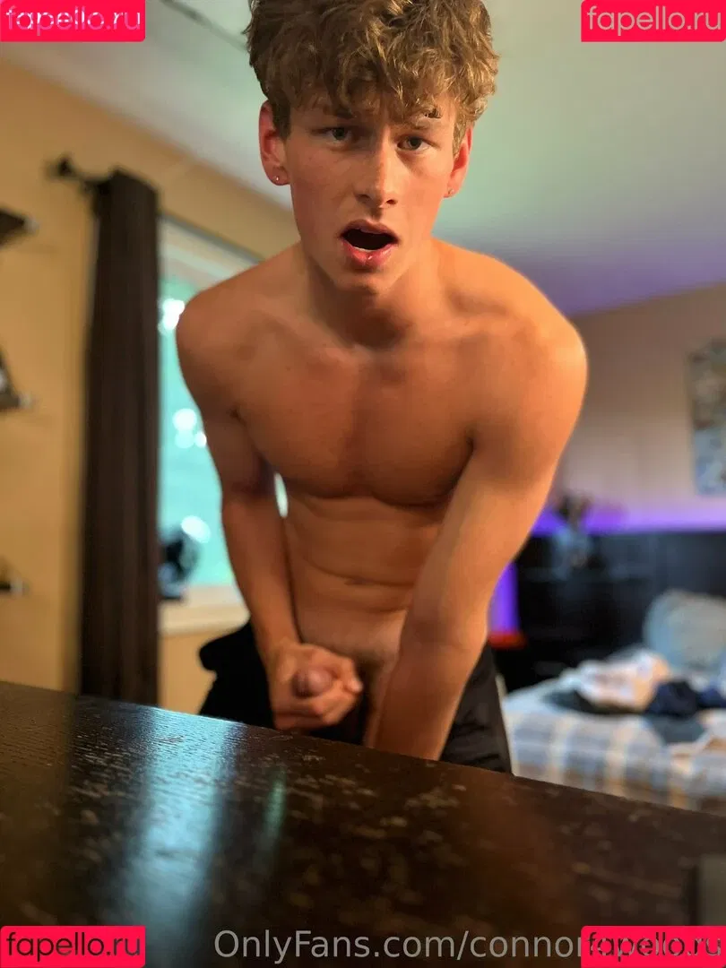 connor4woods Onlyfans Photo Gallery 