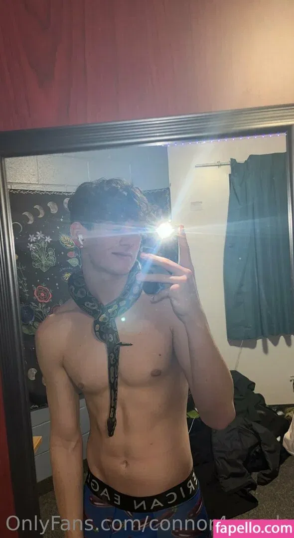 connor4woods Onlyfans Photo Gallery 