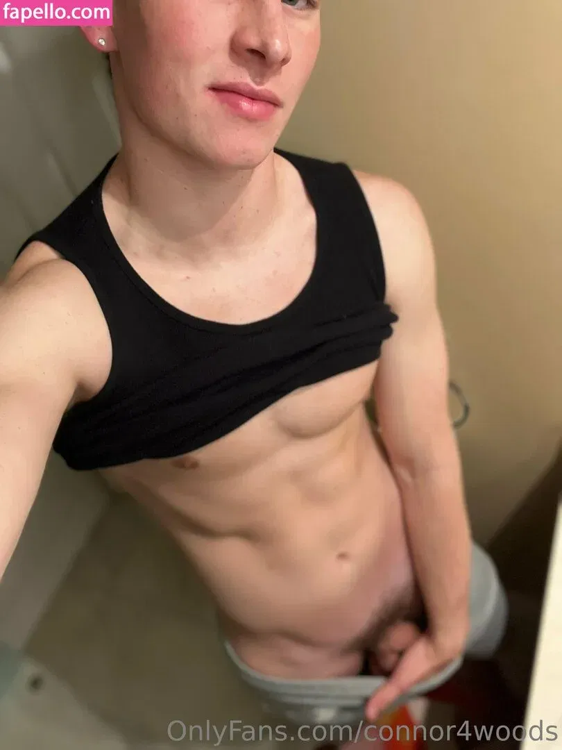 connor4woods Onlyfans Photo Gallery 