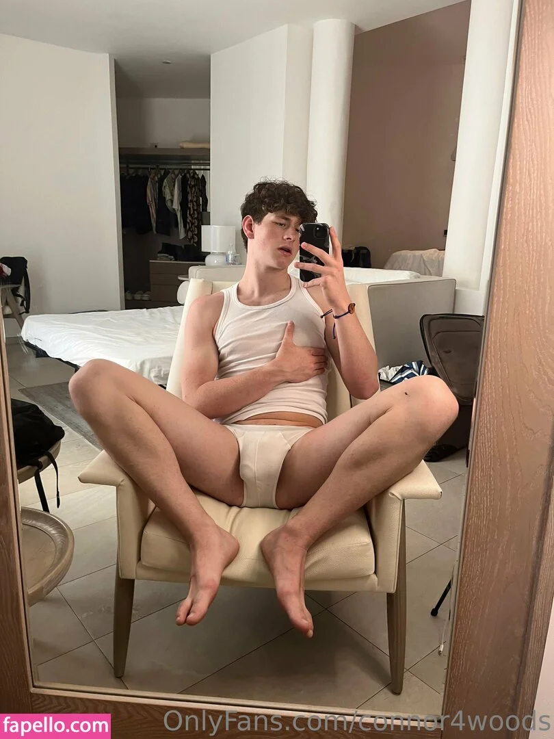connor4woods Onlyfans Photo Gallery 