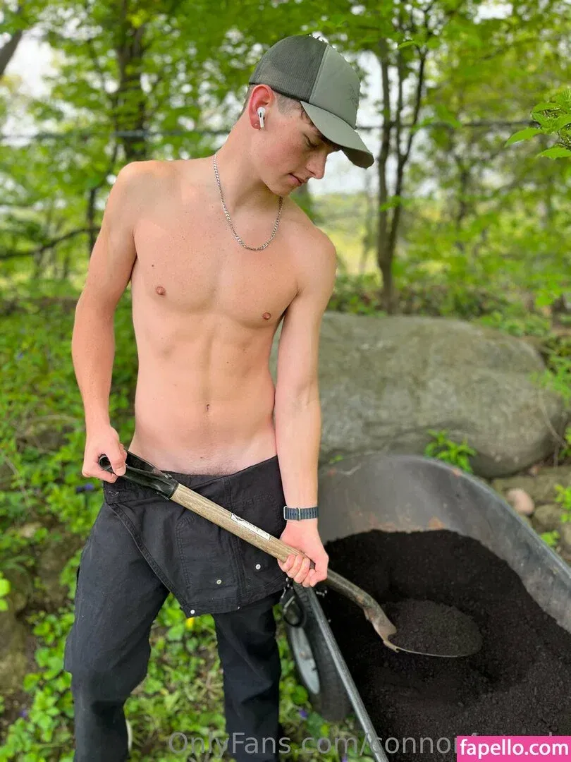 connor4woods Onlyfans Photo Gallery 