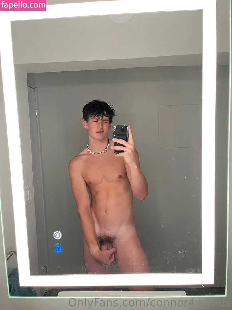 connor4woods Onlyfans Photo Gallery 