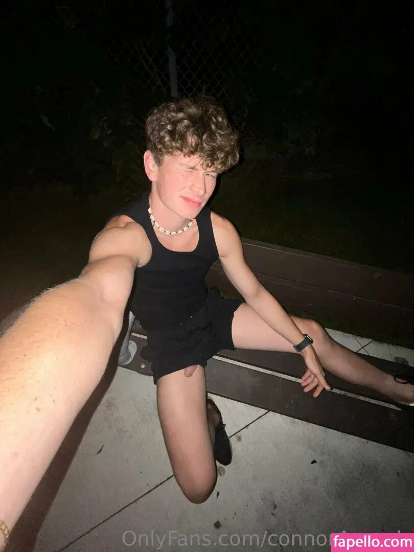 connor4woods Onlyfans Photo Gallery 